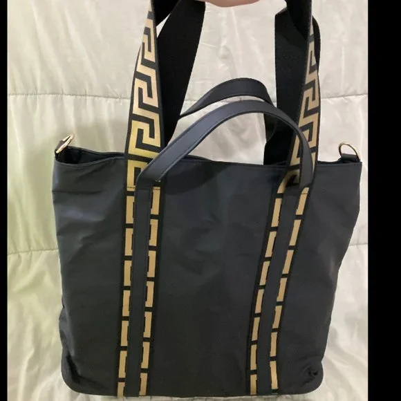 NEW Versace Limited Edition Shoulder Crossbody Bag Tote with dust bag - Picture 3 of 10